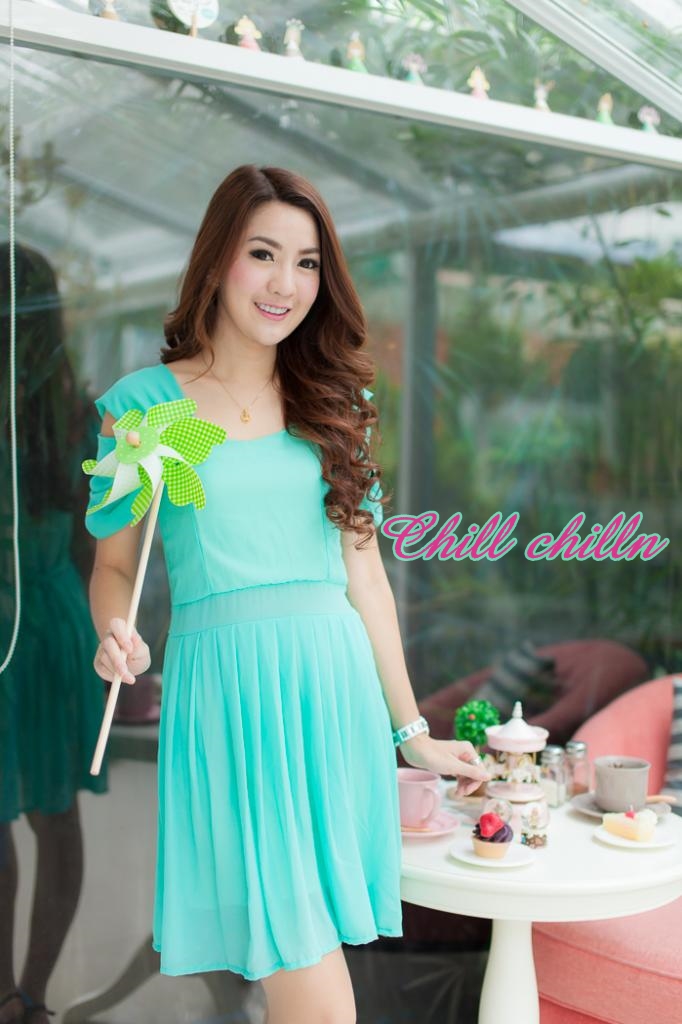 เดรสแฟชั่นพร้อมส่ง(จัดส่งฟรีลงทะเบียน) รูปที่ 3