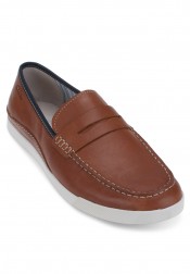 รองเท้า Clarks ผู้หญิง ผู้ชาย รุ่นใหม่ล่าสุด ของแทั นำเข้า ถูกพิเศษ ลดเยอะ มีให้เลือกกว่า 100 แบบ ส่งฟรี จ่ายเงินเมื่อรับสินค้า คืนได้ฟรีภายใน 30 วัน รูปที่ 3