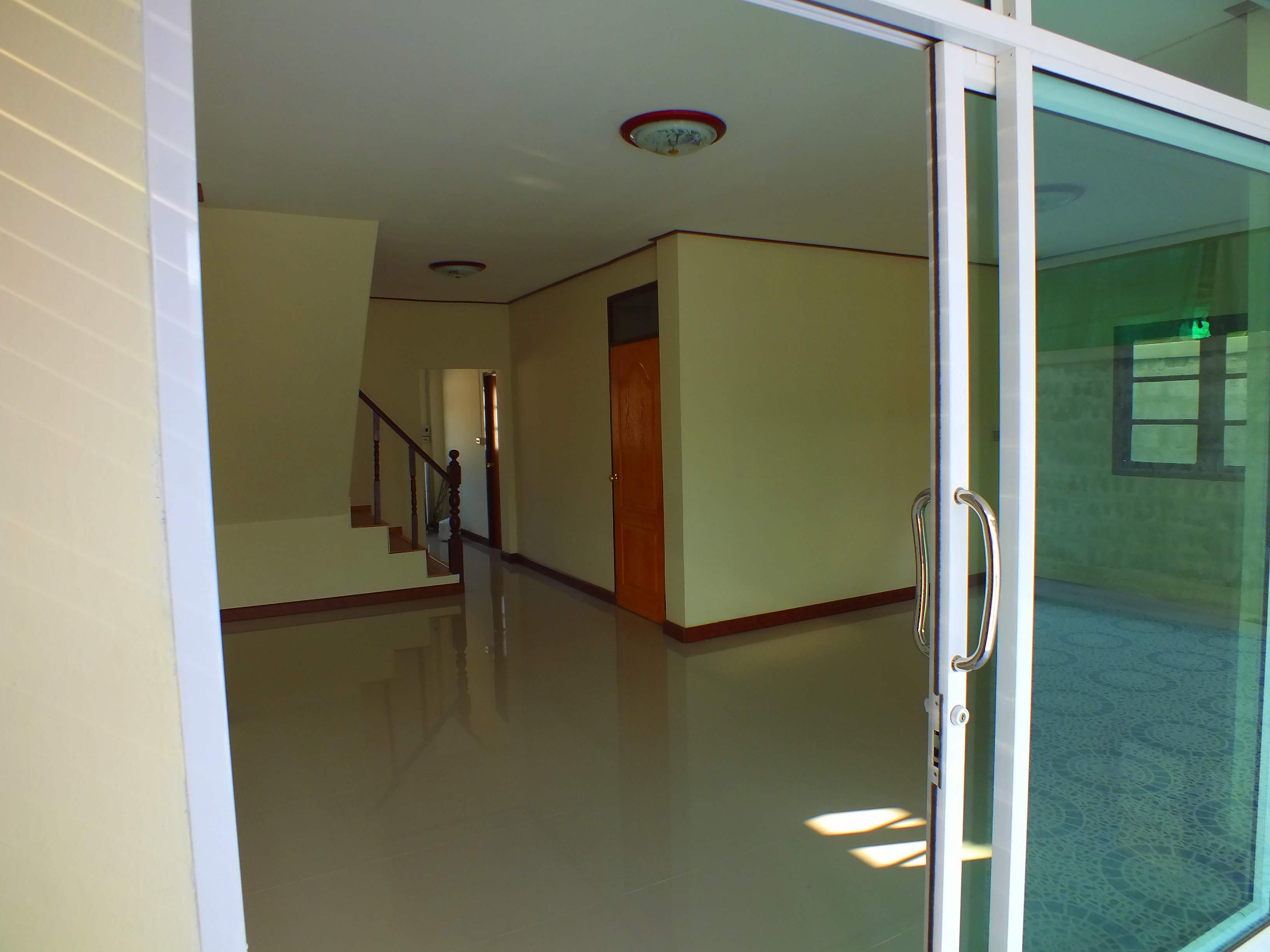  Home FOR SALE in the beautiful city of Korat. รูปที่ 3