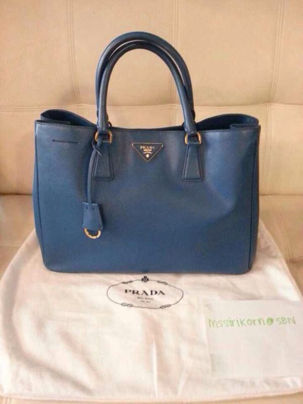 Bag prada รูปที่ 1