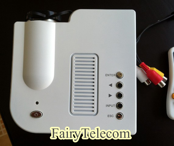 นิโปรเจคเตอร์ราคาถูกเพียง 4200 บาทเท่านั้น MiniProjector uc-28+ upgrade with HDMI รูปที่ 4
