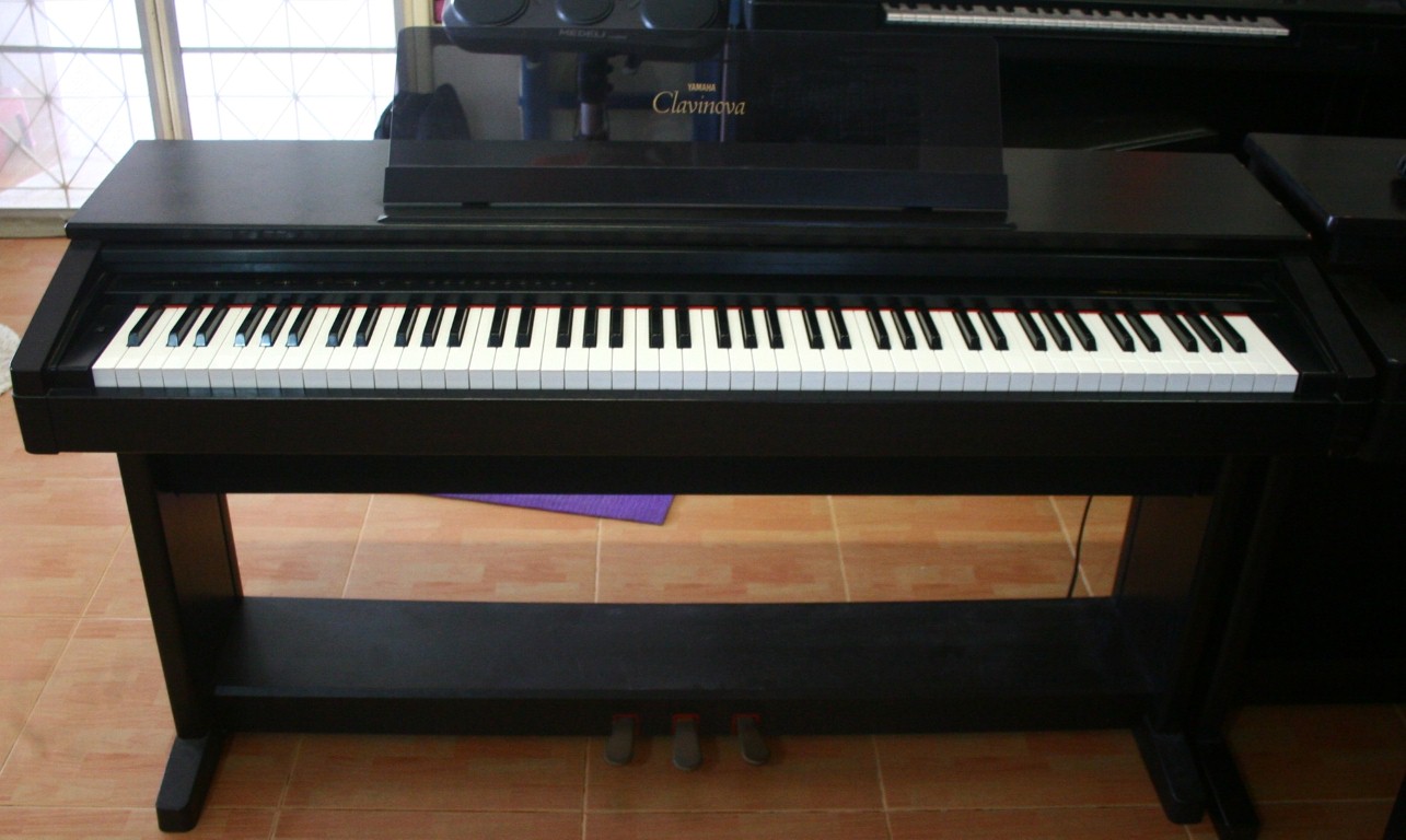 ขาย เปียโนไฟฟ้า Yamaha รุ่นClavinova CLP760 รุ่นใหญ่ รูปที่ 1