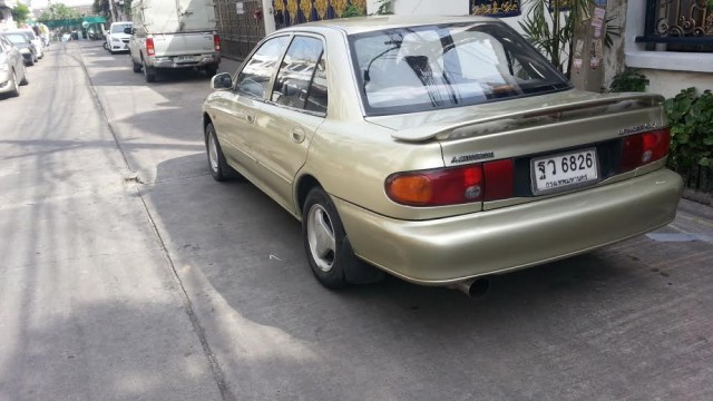 ขาย MITSUBISHI LANCER 1.5 GLXi โฉม E-Car วางเครืาอง 4 G 91 สีบอร์นทอง  รูปที่ 7