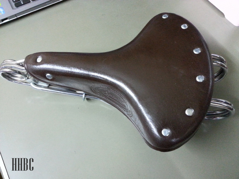 อานหนังแท้อย่างดี  ทรงคลาสสิค Leather Saddle รูปที่ 2