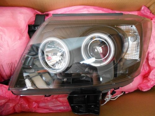 ไฟหน้าPROJECTOR VIGOCHAMP ไฟท้ายLED กระจังหน้า ประดับยนต์วีโก้แชมป์ ราคาส่ง 0955651537  เทพ   024352988 เทพ     รูปที่ 2