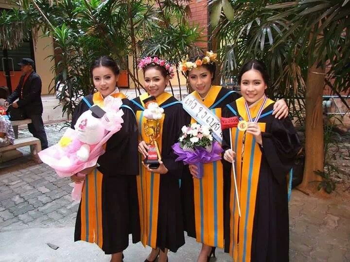 บริการ​แต่งหน้า​ทำ​ผม​งาน​รับปริญญา​งานแต่งงาน​090-9915197​ รูปที่ 5