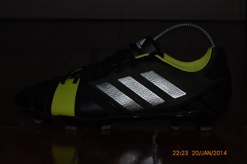 Adidas NitroCharge 2.0 Size 9.5US หรือ 43.5EURO มือสอง  รูปที่ 1