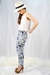 รูปย่อ High Waist Flower Printed PantsDark Blue  กางเกงเอวสูง เนื้อผ้าคอตตอลเนื้อนิ่มมากๆคะ   รูปที่4