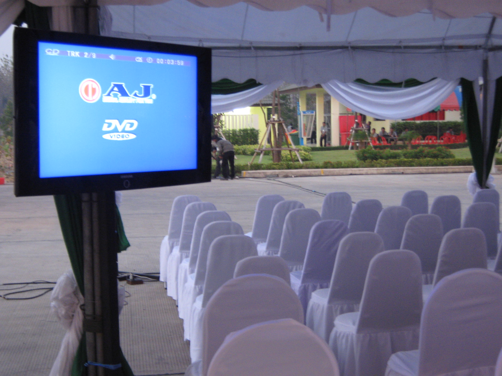 ให้เช่าจอ Projector โปรเจคเตอร์ ,ให้เช่าจอ  LCD TV แอลซีดีทีวี ,ให้เช่าจอ LED TV แอลอีดี ทีวี  ,ให้เช่าจอมอนิเตอร์  Touc รูปที่ 3