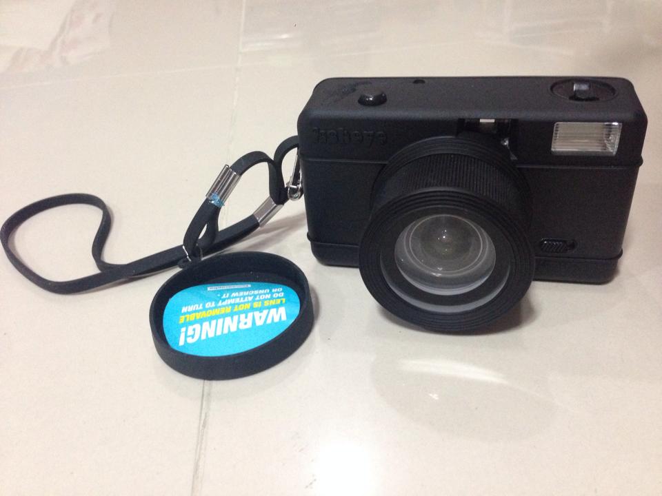 ขายกล้อง Lomo fisheye 1 มือหนึ่่ง ไม่เคยใช้เลย มีประกัน 2 ปี ร้าน lomography gallery store สยาม discovery รูปที่ 3