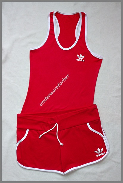 ชุด ADIDAS ผู้หญิง สีแดงตัดขอบขาว รูปที่ 2
