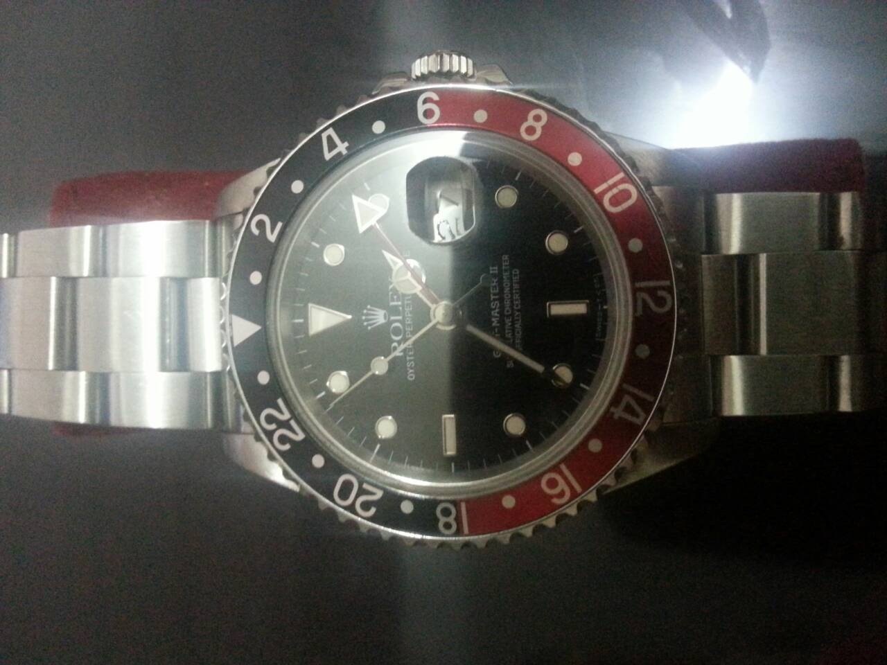 Rolex gmt master16710ขอบฟิมล์ดำแดงคออ่อนข้างรู รูปที่ 1