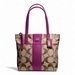 รูปย่อ กระเป๋า Coach F25571 SIGNATURE STRIPE TOTE พร้อมส่ง By www.coachsiamshop.com รูปที่1