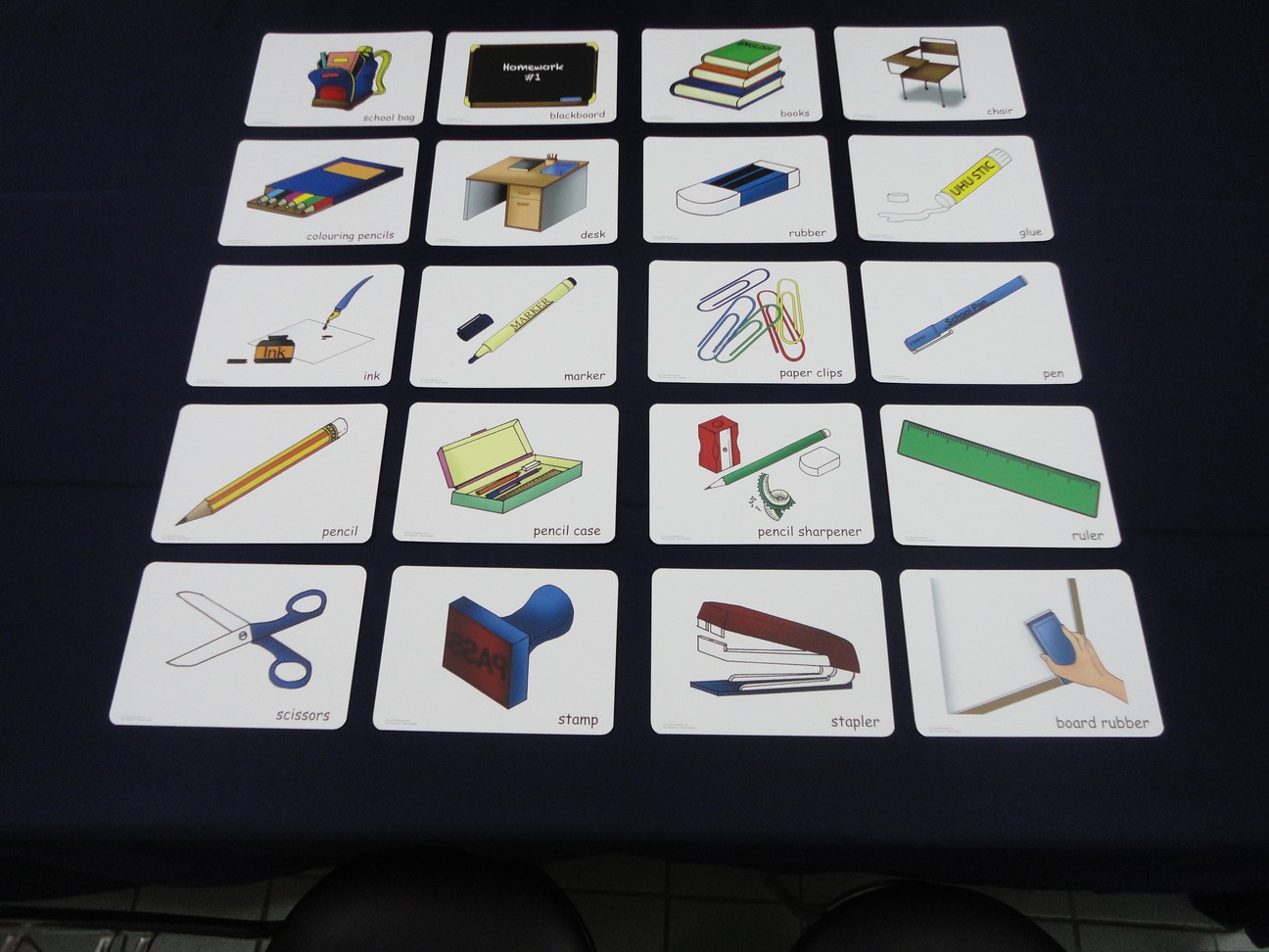 บัตรคำศัพท์ประกอบภาพ อุปกรณ์การเรียน Classroom Flashcards รูปที่ 5