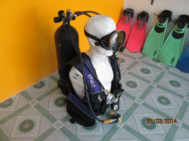 ขายชุดดำน้ำ scuba แบบครบเซ็ทราคา 20000 บาท ที่ร้าน Thailandspeargun shop บน Facebook รูปที่ 3