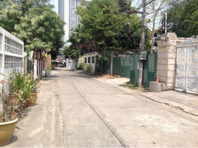 ขายถูก ที่ดินเปล่าถมแล้ว 134 ตรว. ซอยรัชดา 20 (ซ.รุ่งเรือง) ขนาด 14x 38 อยู่ด้านหลังบุญถาวรรัชดา ทำเลดีมาก ใกล้สถานีรถไฟฟ้า MRT สุทธิสาร รูปที่ 7