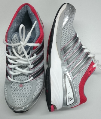ขายรองเท้า Adidas Adiprene รุ่น Response ปี 2013 มือสอง รูปที่ 3