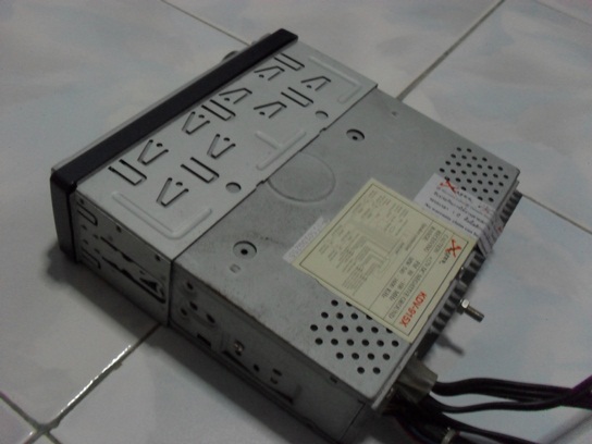 เครื่องเล่น DVD ติดรถ X-Lazer KDV-915X รูปที่ 4