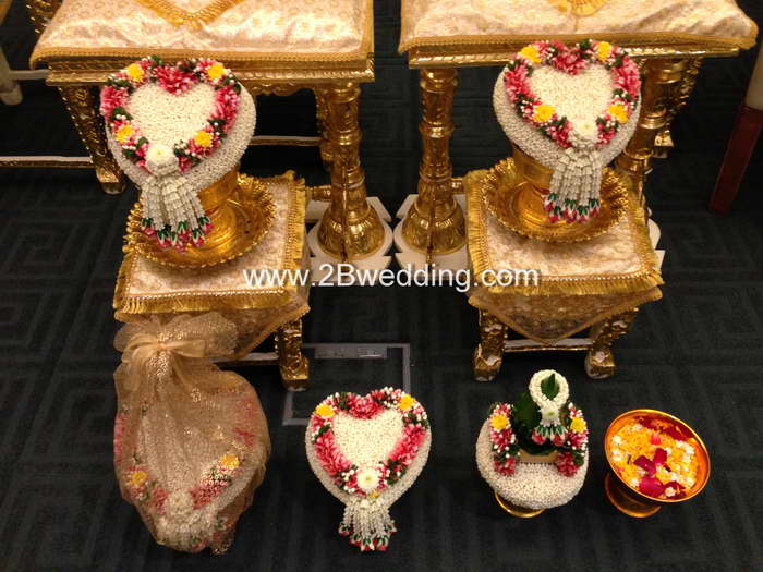 Package พานขันหมากพร้อมชุดตั่งรดน้ำสังข์ Set B ราคา  9,500 สนใจติดต่อ www.2bwedding.com 081-834-4245 (คุณกิ๊ฟ) 085-088-2 รูปที่ 4