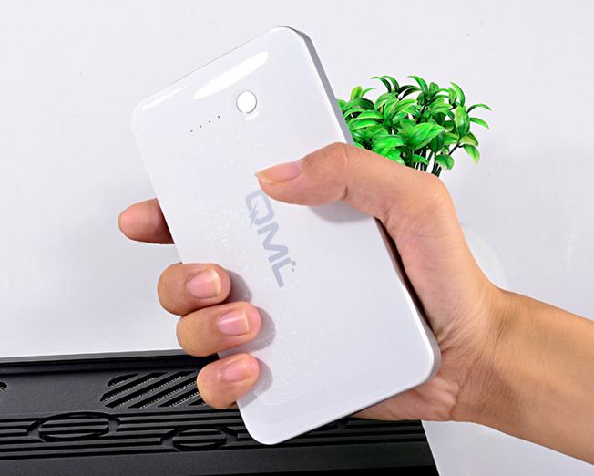 Power Bank QML รุ่น Q10 ความจุ 10,000mAh เบาบางที่สุด รูปที่ 3
