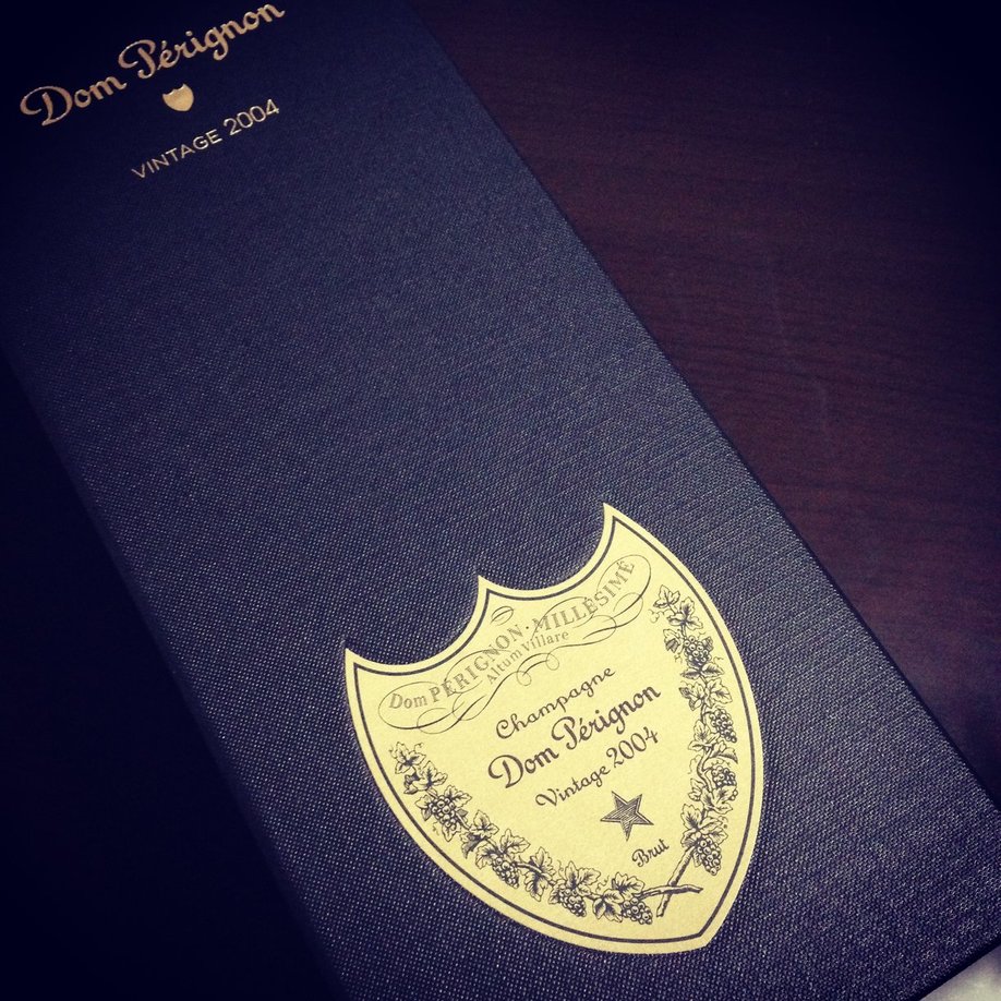 ขายต่อ champagne dom perignon vintage 2004 brut จากญี่ปุ่นครับ รูปที่ 1