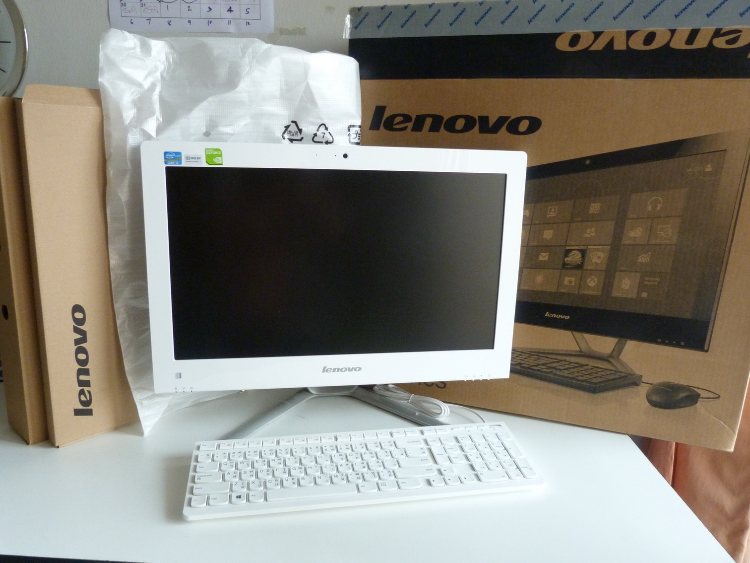 ขายด่วน Lenovo All in One รุ่น C340 จอ LED 20 นิ้ว สภาพใหม่กิ๊ก รูปที่ 2