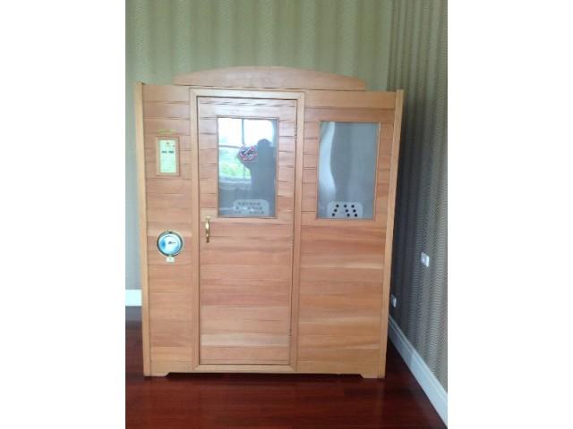 KOMEDA Infrared Sauna ตู้อบเซาว์น่าอินฟาร์เรด นั่งได้ 3 คน ขนาด150 x 120 x 200 cm เหมาะสำหรับ 3 ที่นั่งตัวตู้ทำจากไม้สนฟ รูปที่ 2