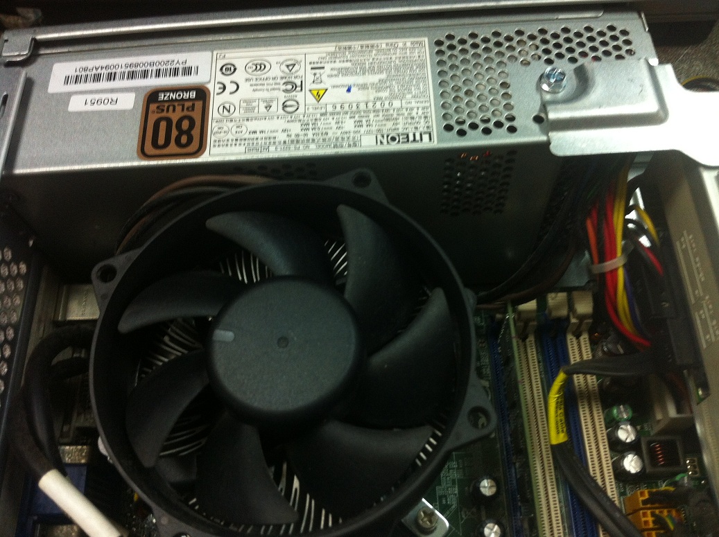 acer x480g + LCD Samsung 19