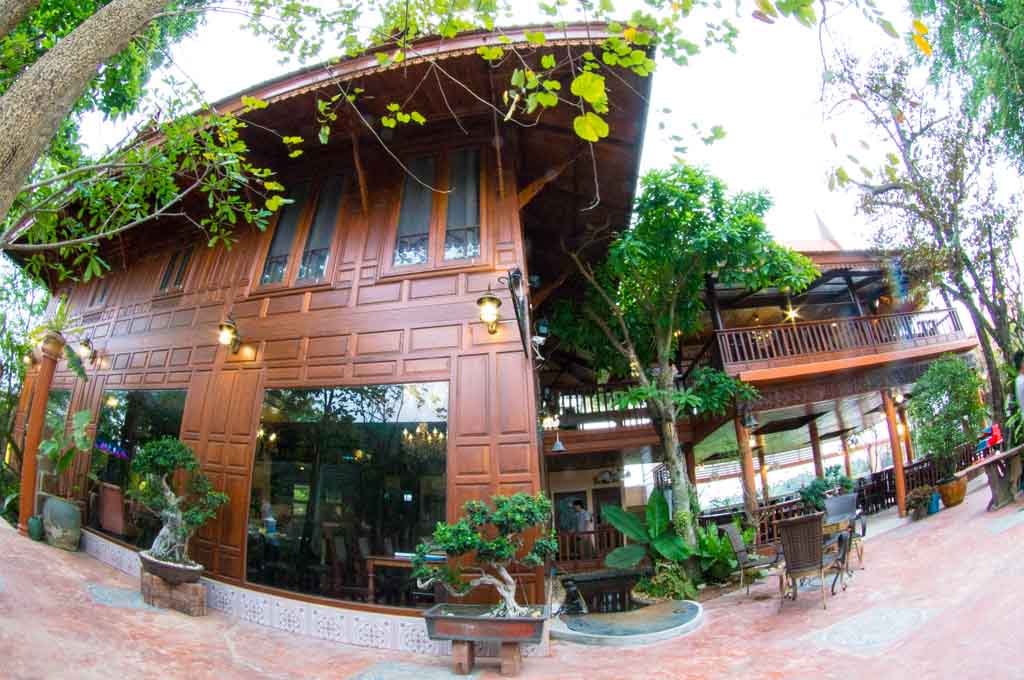 ชวนลองร้านอาหารเปิดใหม่ครับ 