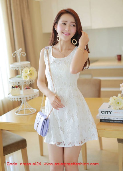 พร้อมส่ง เดรสแฟชั่นผ้าลูกไม้คุณภาพ โทนสีขาว น่ารัก รูปที่ 5