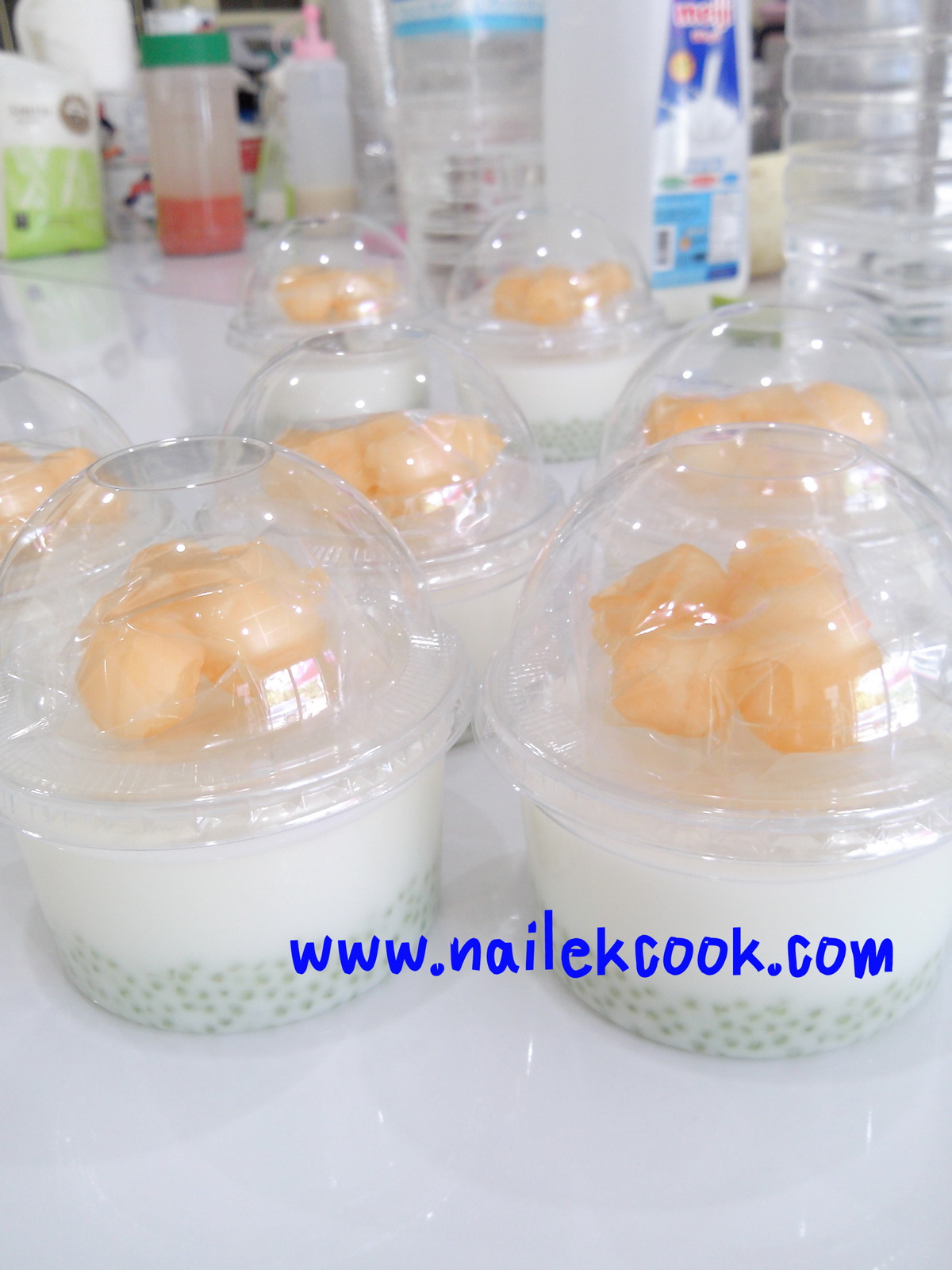  เต้าฮวยนมสด-ฟรุ๊ตสลัด สาคูแคนตาลูป  2,140 บาท โทร.084-1212878 รูปที่ 2