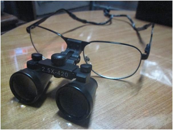 แว่นหมอศัลยกรอบโลหะขนาดขยาย 2.5เท่า ระยะ 420 มม., Surgical Loupes metal frame 2.5x 420 mm. รูปที่ 3