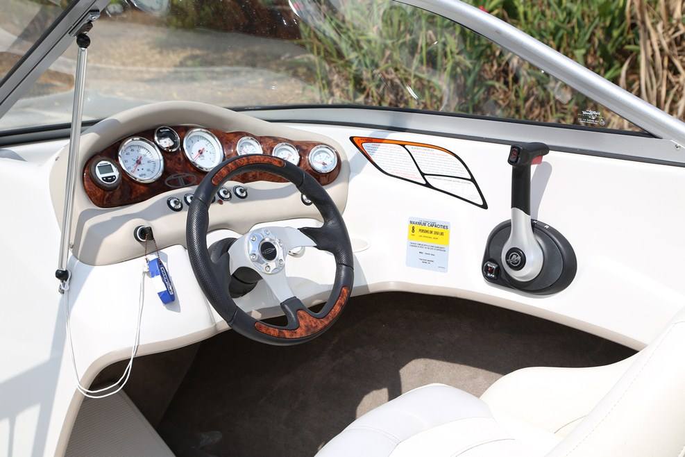 BOATS TAHOE Q4 เครื่องหัวฉีด135แรงม้า4จังหวะ เรือปี2009 ขายถูกๆ รูปที่ 5