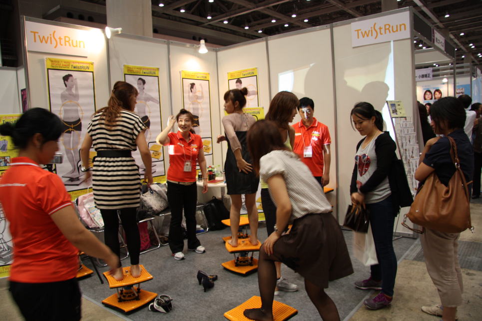 >>>Twistrunนวัตกรรมจากเกาหลีกระชับหุ่นและเรือนร่างให้สวยงามลดความอ้วนทำให้สุขภาพแข็งแรง <<< รูปที่ 6