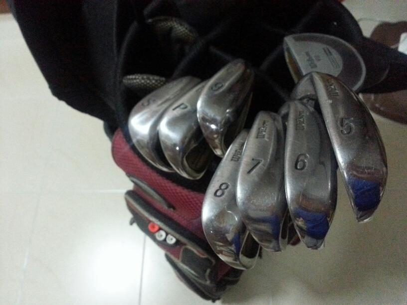 มาประมูลกันครับเริ่ม 999 บาท ครบชุด wilson killer whale SD รูปที่ 4