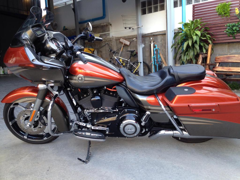 ขาย 2013 CVO ROAD GLIDE สีส้ม รูปที่ 1