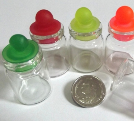 ขวดแก้วจิ๋ว ขนาด 5.5 cc.  (ฝาจุกพลาสติก) รูปที่ 3