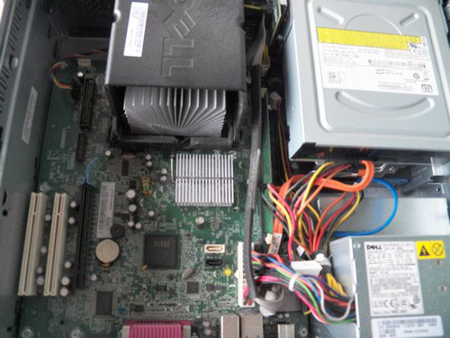 5.	เคสประกอบ DELL optiplex330 Intel core2duo E4600 2.4 GHz DDR2*1GB SATA 160.GB/DVD-RW รูปที่ 4