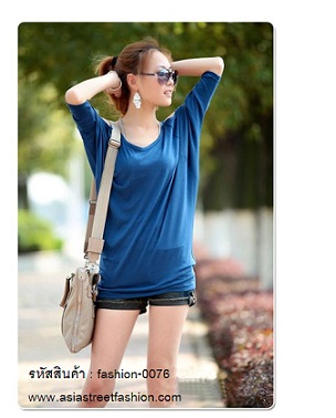 พร้อมส่ง T-Shirt เสื้อยืดแฟชั่นคอกลม แขนค้างคาว สีน้ำเงิน รูปที่ 4
