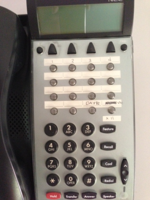 เครื่องโทรศัพท์ NEC DTU-32D-2 (WH) TEL รูปที่ 3