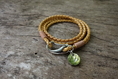 กำไลข้อมือหนังแท้ สีธรรมชาติ +ตุ้งติ้งสแตนเลส [Nature color bracelet with 2-strand, double wrap bracelet with SS disc]