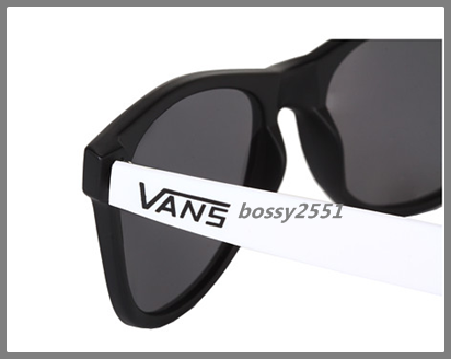 แว่นตาแฟชั่น VANS สวยๆ ขาแว่นสีขาว กรอบดำ รูปที่ 5