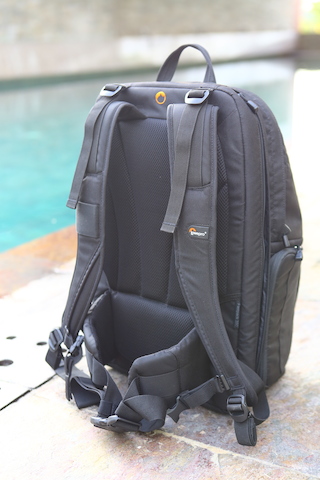 ขาย 2200บาท กระเป๋ากล้อง LowePro FASTPACK 350 รูปที่ 3