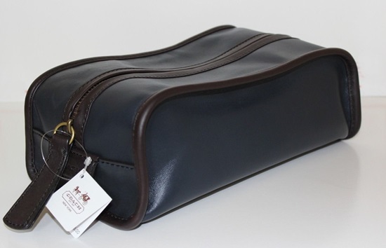 กระเป๋า Coach Travel Kit F93205 รูปที่ 4