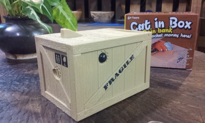 กระปุกออมสินมือแมว Cat in Box Coin bank รูปที่ 4