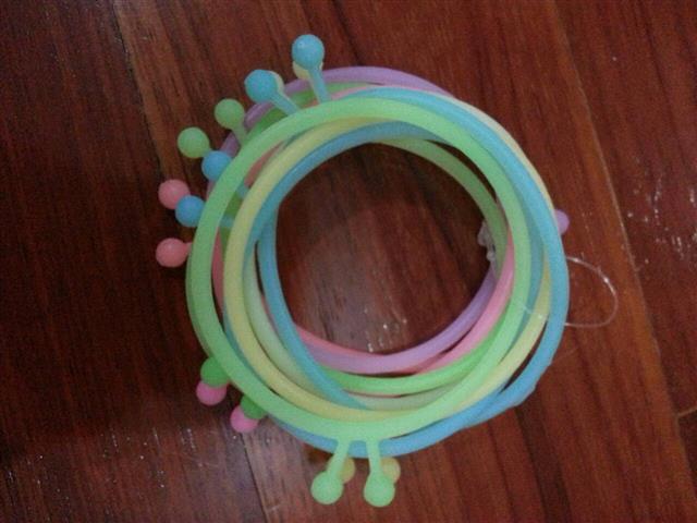 จำหน่ายของขวัญให้กับคนพิเศษและ rainbow loom ยางซิลิโคน รูปที่ 7