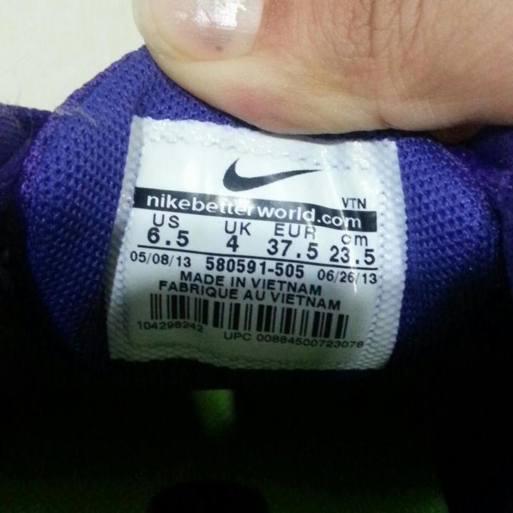ขายรองเท้าวิ่งสตรี nike free running ขนาด 37.5 มือสอง รูปที่ 3