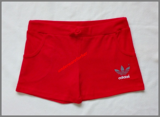 กางเกงขาสั้น  ADIDAS ผู้หญิง สีแดง รูปที่ 2