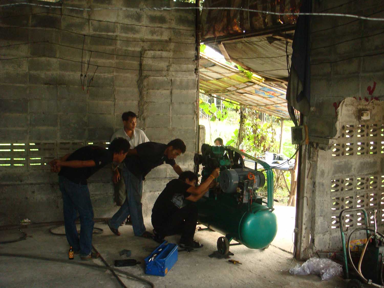 ปั้มลมลูกสูบมือสอง ถูกมาก มาก  air comp Air dryer เครื่องทำลมแห้ง  รูปที่ 4