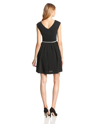 Sandra Darren Women's Cap Sleeve Belted Fit and Flare Dress ( Sandra Darren Night Out dress ) รูปที่ 4